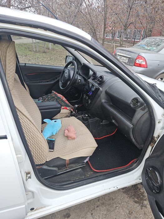 Лладда  гранттааа