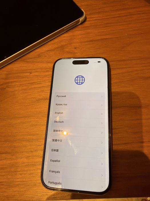 Продам iphone 16 pro 512