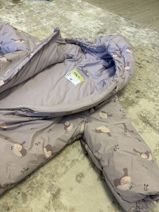 Продам комбинезон для девочки