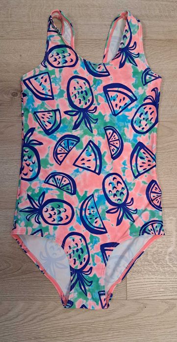 Рокли, бельо, чорапи,