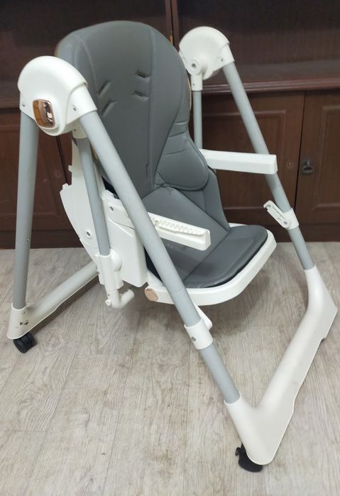 Детский стульчик, в хорошем состояний.