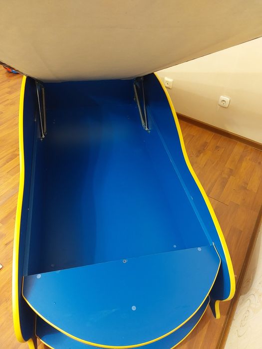 Кровать-машина в городе Астане