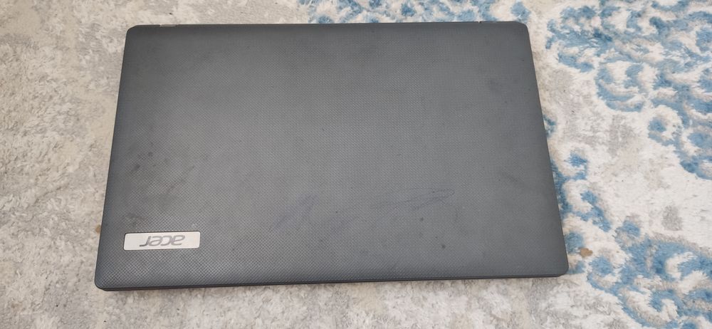 Продаю ноутбук acer обмен на айфон