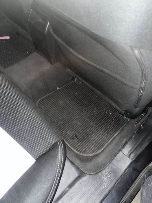 Субару оутбак полики оригинальные