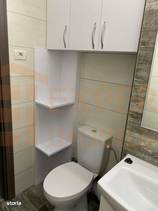 Apartament 2 camere de vanzare, in zona Inel II