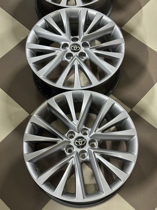 Камрики  комплект  диски R19