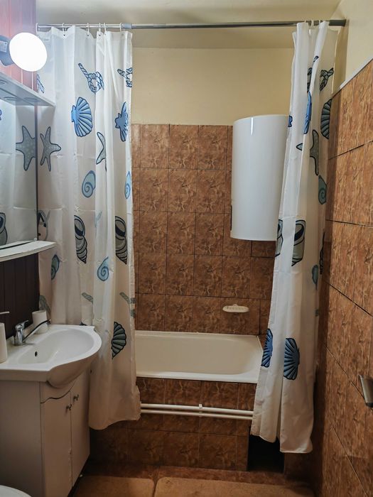 Ofer spre închiriere apartament 2 camere, Zamca, 52mp