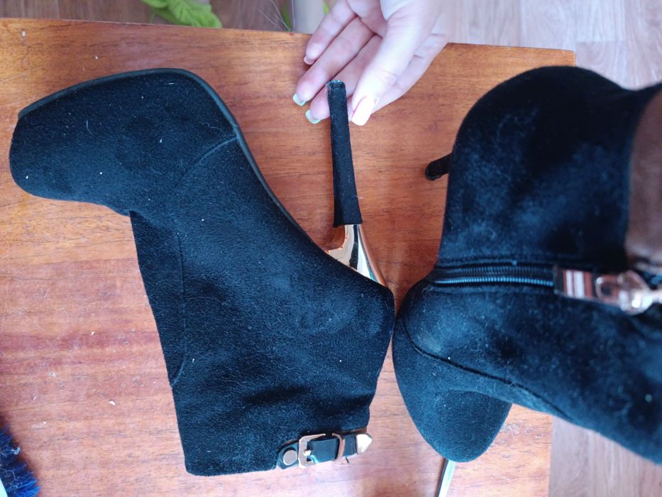 Продам ботильоны б/у