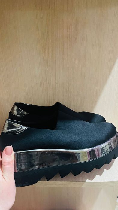 Женская обувь туфли