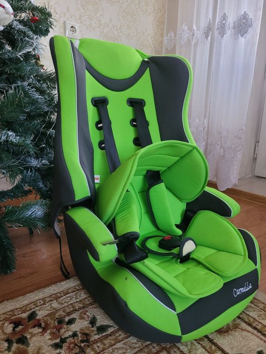 Продам автокресло