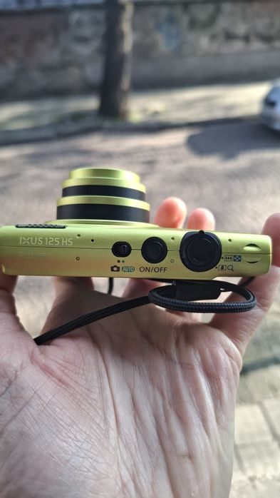 Компактен дигитален фотоапарат Canon IXUS 125HS