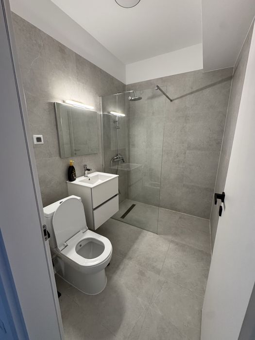 Închiriez apartament in city nord
