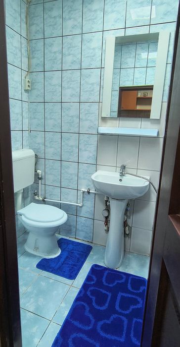 Vand garsoniera/camera de cămin