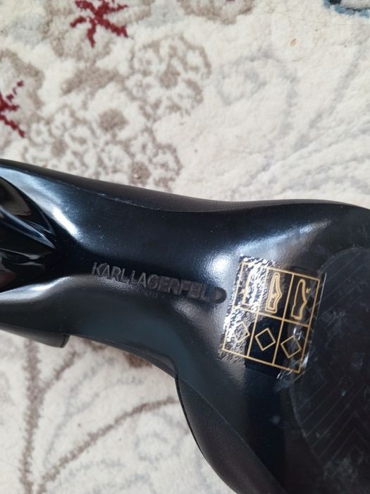 Туфли Карл Лагерфельд.