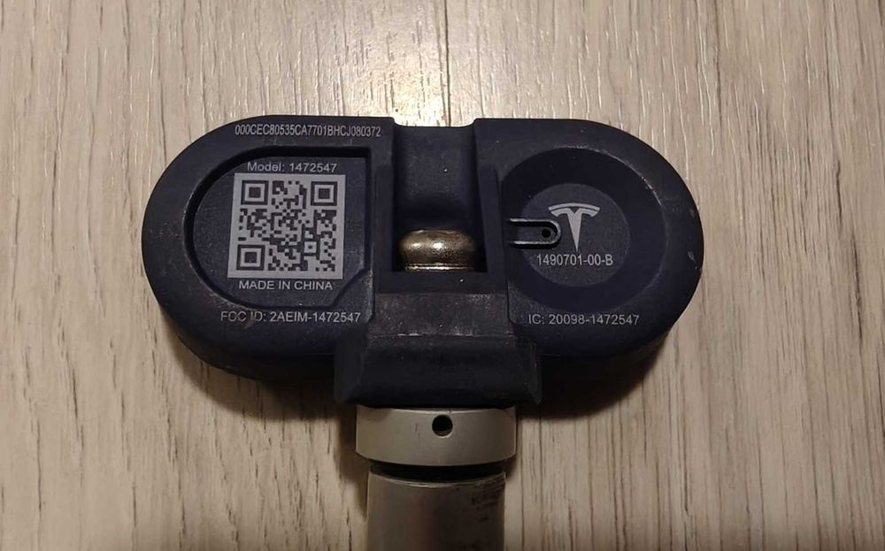 3х 4 бр. BLE - Tesla 3/Y/S/X след ’20 и ’21г. Датчици за налягане TMPS