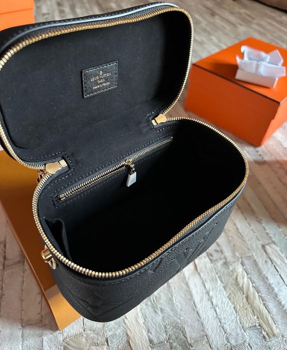 Geanta Louis Vuitton Vanity (livrare 24h)