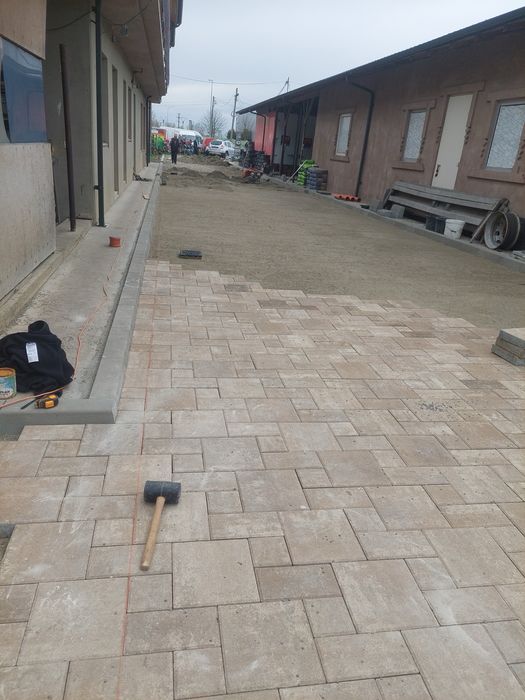 Echipa montaj pavele,borduri