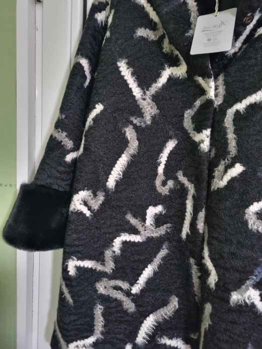 Дамско зимно палто