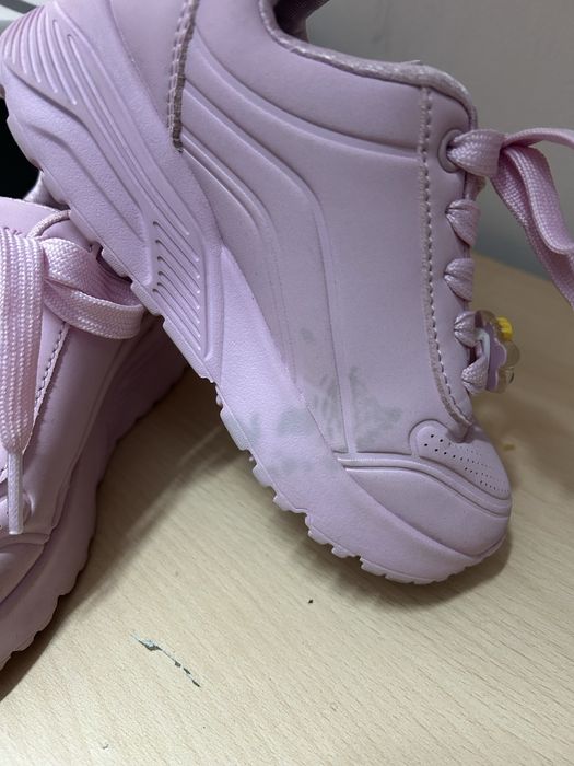 Skechers fete nr 27-50 lei
