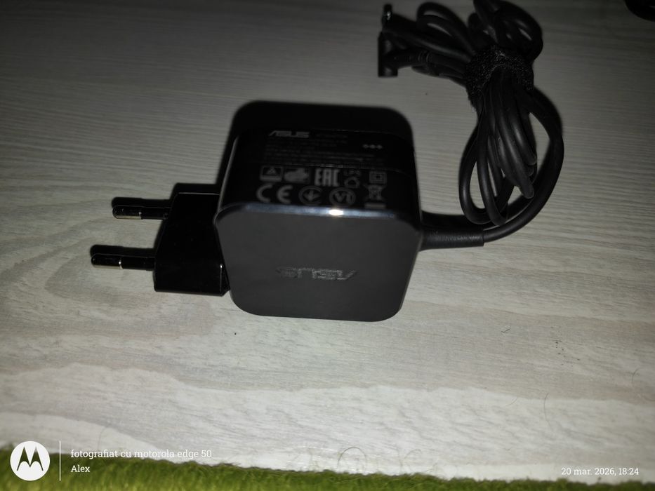 Încărcător Asus Laptop