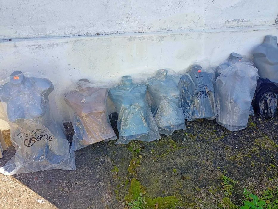 Продава манекени - различни видове