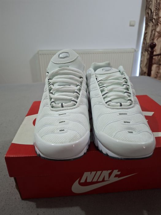 Nike tn alb,white marime 41 nike air