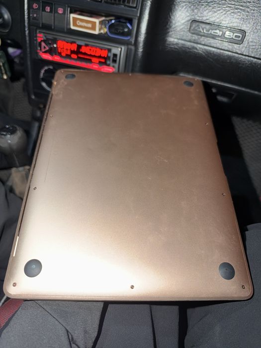 MacBook Air M1 2020 | 8/256 ГБ