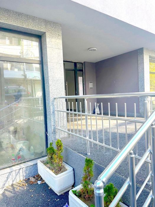 Дава се под наем Магазин в София, Студентски град - 152 кв.м за 114000 € - Снимка #2