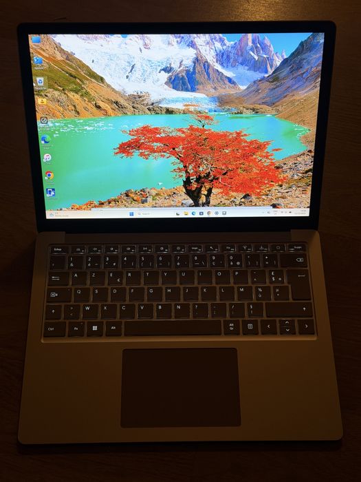 Microsoft Surface Laptop 5 - 13.5” procesor  i5 ram 8GB SSD 512GB