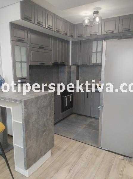 Продава се Двустаен апартамент в Пловдив, Остромила - 65 кв.м за 1099 €/кв.м - Снимка #3