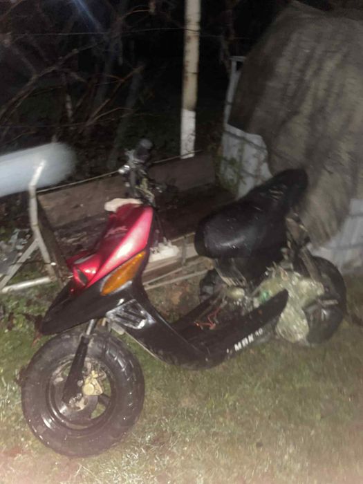 Vând scuter yamaha mbk