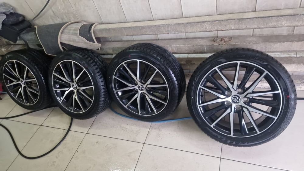 Камри 75 диски r18