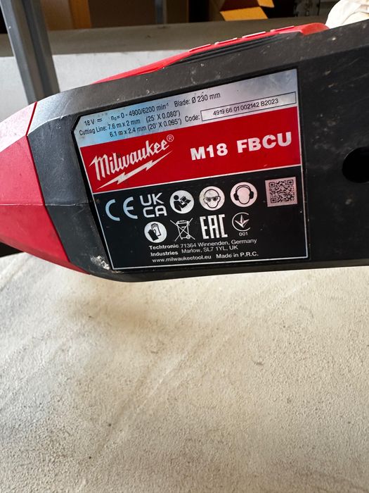 Motocoasa M18 FBCU trimmer iarba acumulatori