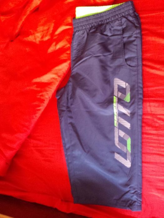 Pantaloni trei sferturi Lotto