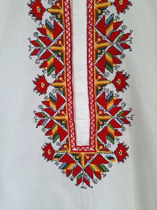 Ръчно везана мъжка риза