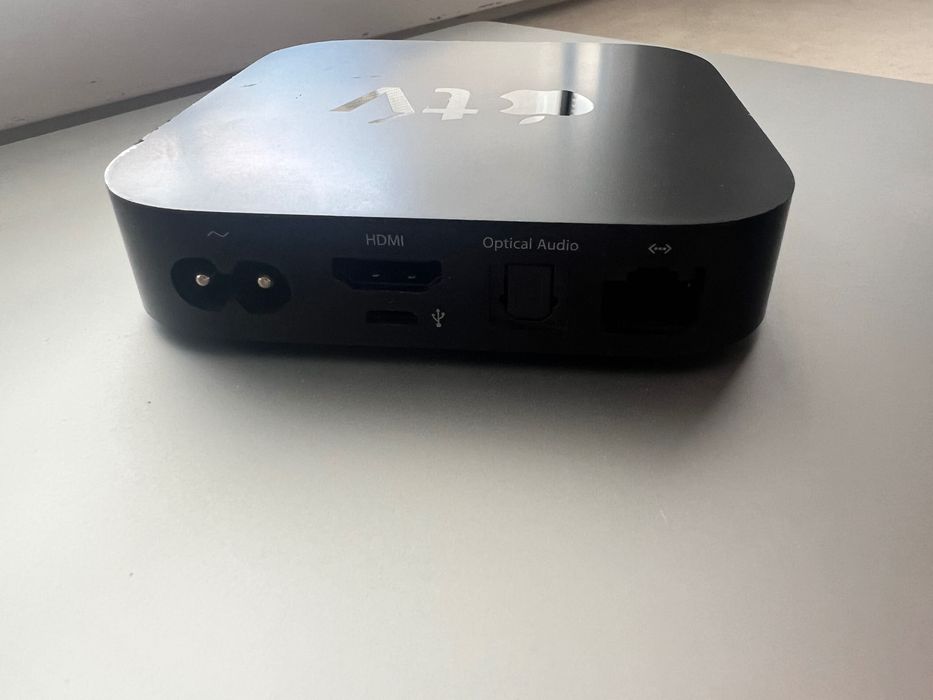 Apple TV. 3 Generation. В отлично състояние.