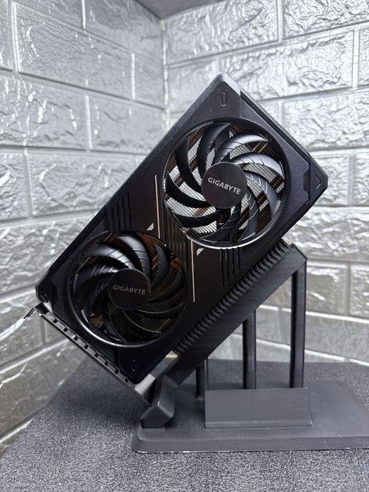 RTX 5060 gigabyte