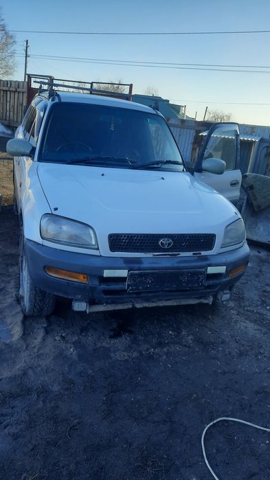 Продам машину тойота