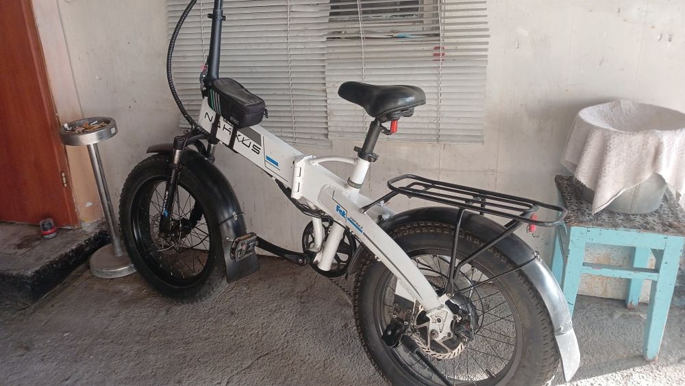 Продам подешевке