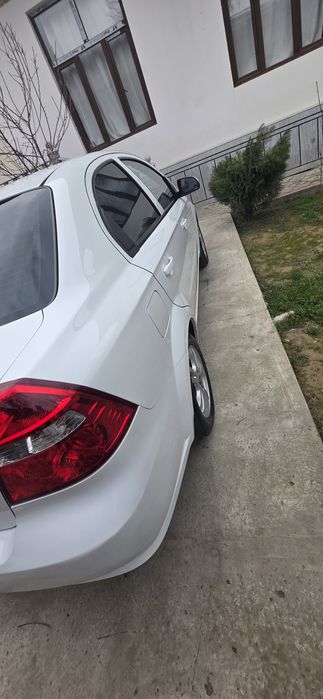 Nexia 3 4pozitsiya Avtomat ideal toza