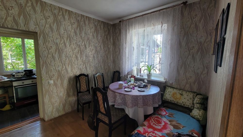 Продам дом в центре Талгара.