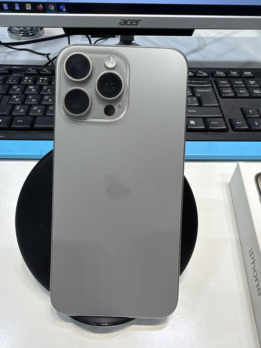 Iphone 15 pro max 256 gb 90 % eac