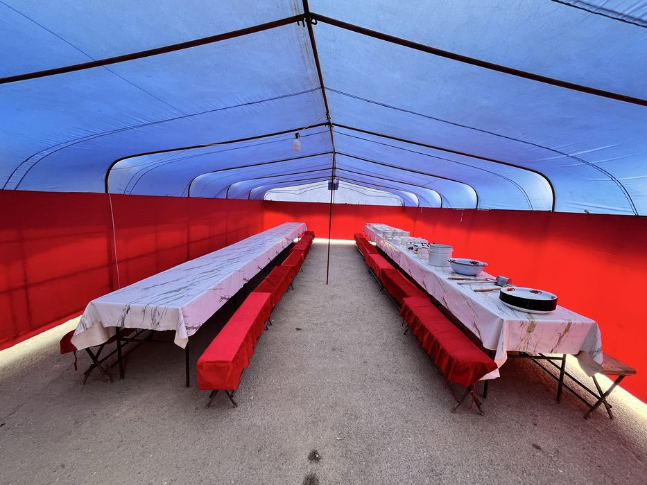 Ағаш үй. Юрта. Палатка.