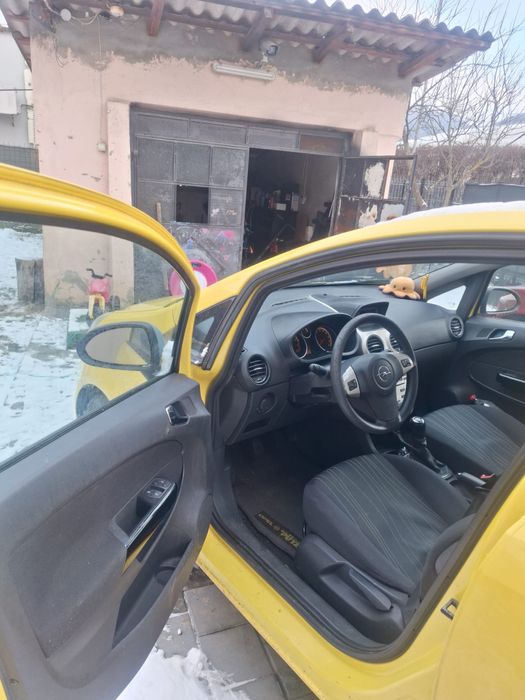 Opel Corsa D 2008 1.4 90CP nJoY