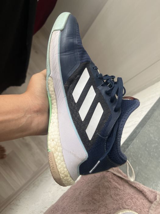 Adidas crazy flight