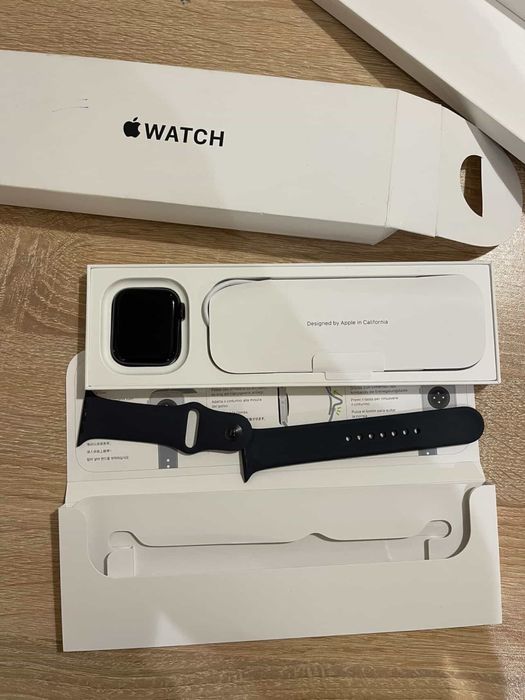 Apple watch SE (Gen 2) 44mm Midnight