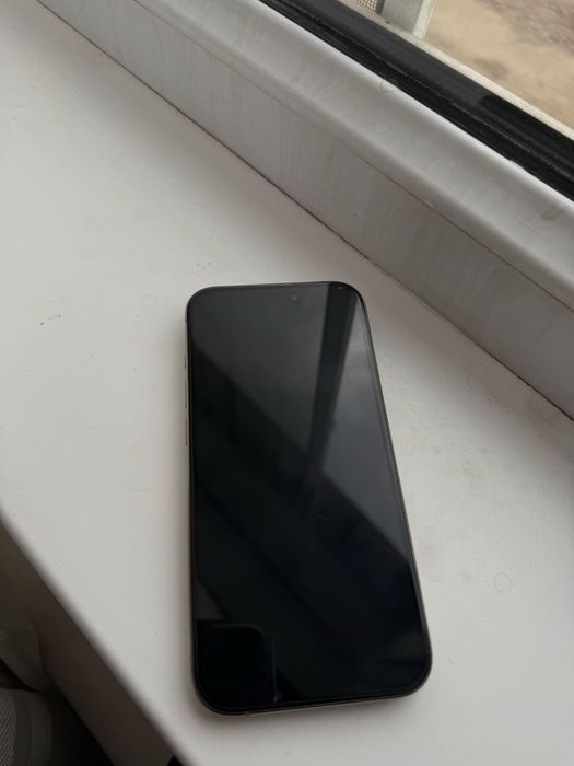 iPhone 15 pro в идеальном состоянии