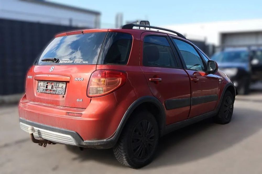 Dezmembrari / Dezmembrez SUZUKI SX4