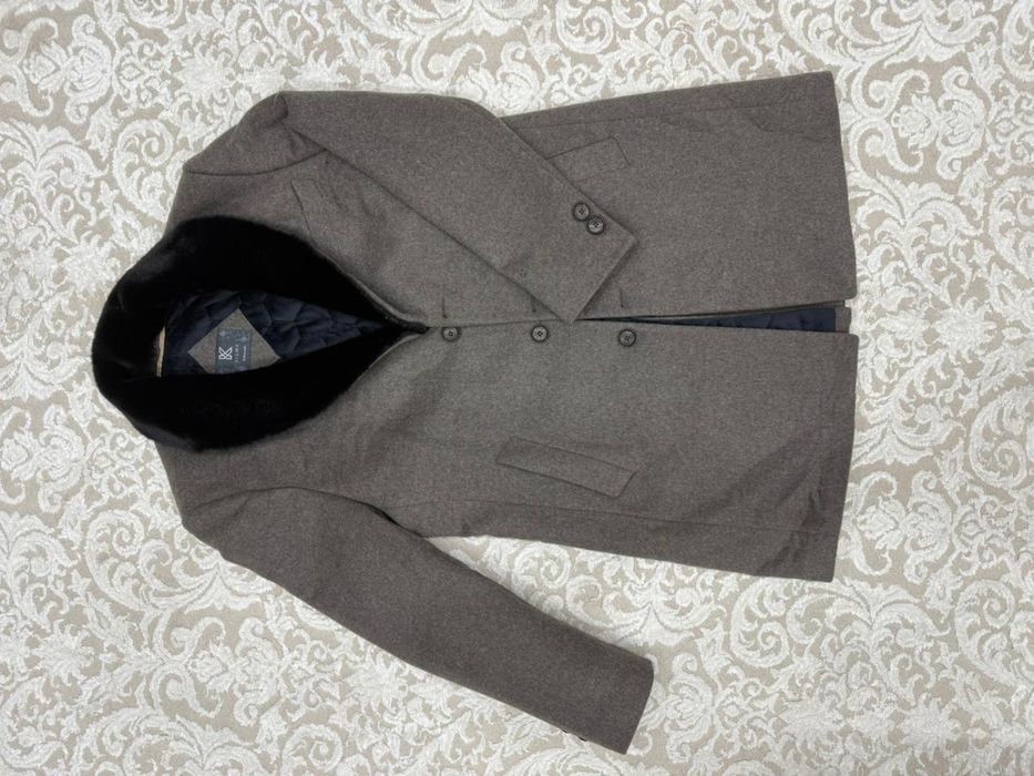 Продам пальто KISWA, размер 56