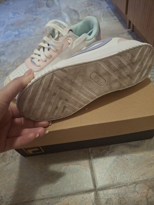 Дамски/детски маратонки  Fila